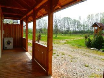 Turul Guesthouse And Camping