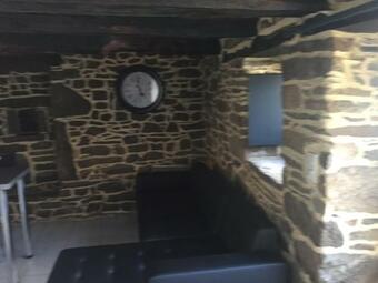 5 Place Saint-antoine