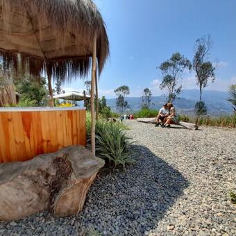 Islamonta�a Glamping