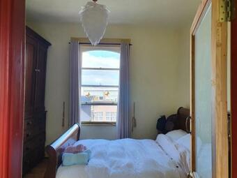 Hostal The Exchange Buildings