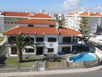 Albergue Santa Beach House