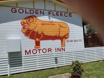 Merriwa Golden Fleece Motor Inn & Lodge