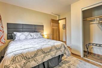 Mosinee Retreat With Fire Pit, 1 Mi To River!