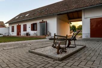 Apartamento A Feh�r Tanya