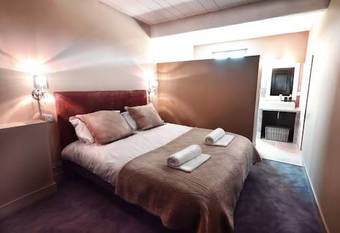 Ch�teau Des Cinq Cantons