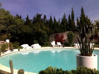 Bed & Breakfast Mas De La Treille