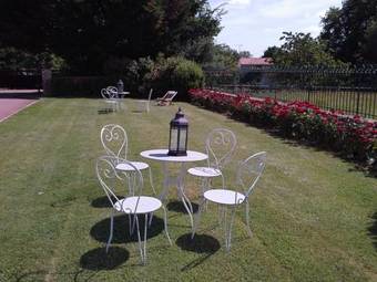 Bed & Breakfast Domaine De La Barreti�re