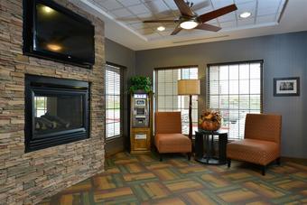 Hotel Best Western Plus Crossroads Inn And Conference Center