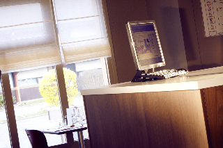 Hotel Campanile Melun Sud - Dammarie Les Lys