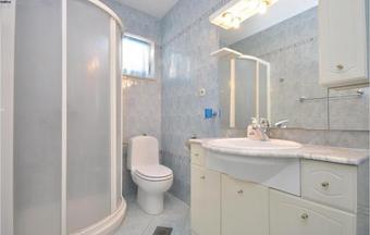 Apartment Pucisca 46