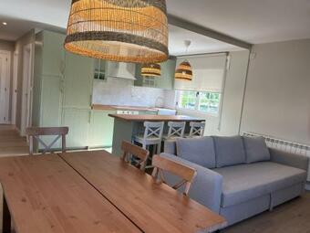 Casa A La Orilla Del Valcorba