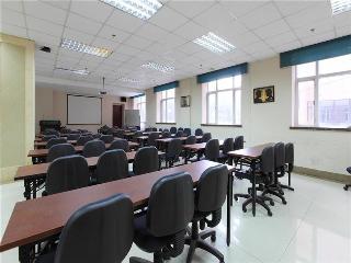 Greentree Inn Shanghai Dabaishu Business Hotel