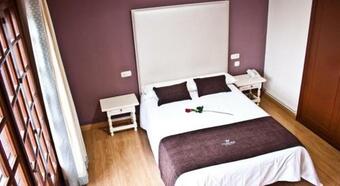 Hotel Corona Rooms