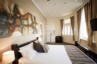 Motel Balcony On Sixth Lodge