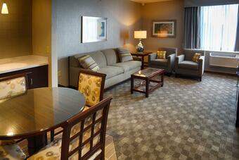Hotel Doubletree By Hilton Lawrenceburg