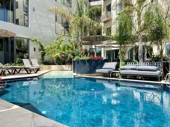 Hotel The Village Boutique And Spa