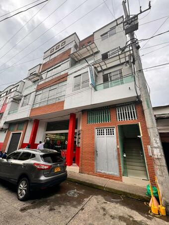 Hotel A Bajo Costo 212