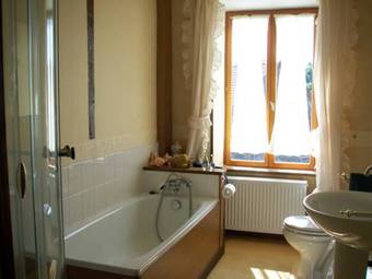 Bed & Breakfast La Ch�taigne Dor�e