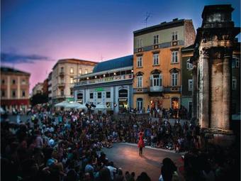 Apartment Galizana Limido Dele Roje III