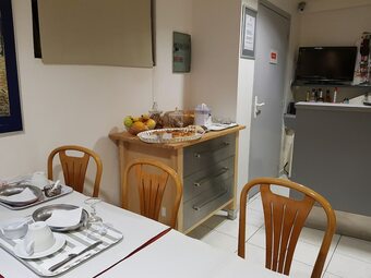 Hotel Hôtel Le Saint-hubert - Gare De Lyon Bastille