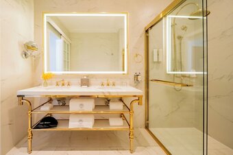 Hotel La Compañía Casco Antiguo