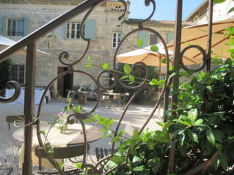 Hostal Le Mas Des Comtes De Provence