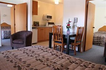 Asure Cherry Court Motor Lodge