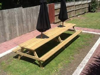 Pembrooke Motor Lodge