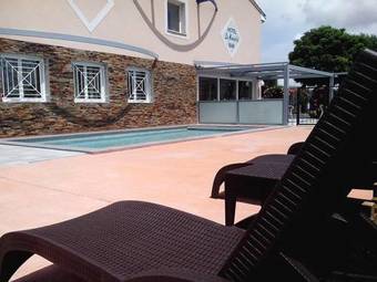 Hotel H�tel Le Monesti�