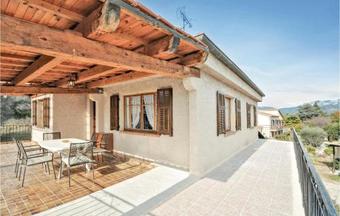 Apartment Chemin Des Launes