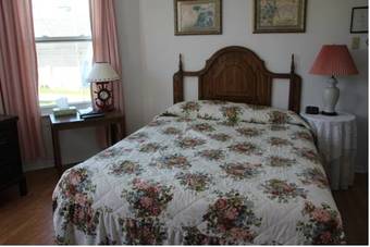 At The Harbourfront B&B Inn