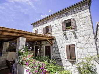 Hotel Apartmani Zekan