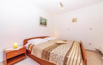 Holiday Home Omladinska K-557