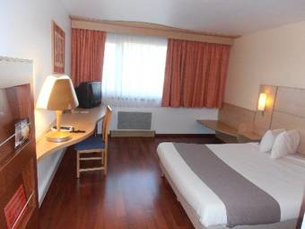 Hotel Ibis 3 Lacs Neuch�tel