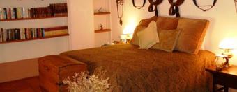 Hotel Cibolo Creek Ranch