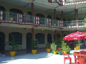 Hotel Rishikesh Sadan A Yoga & Spritual Retreat
