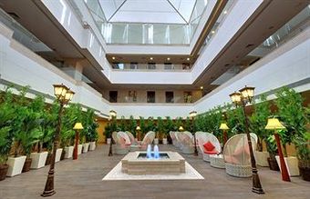 Hotel The Fern Residency