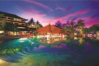 Hotel Discovery Kartika Plaza