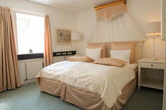 Sauntehus Castle Hotel