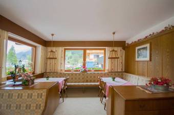 Hostal Haus Alpengru�