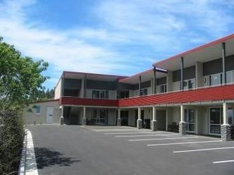 Riverstone Motel