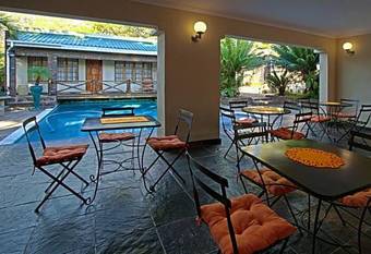 Hostal Royal Game Guest House