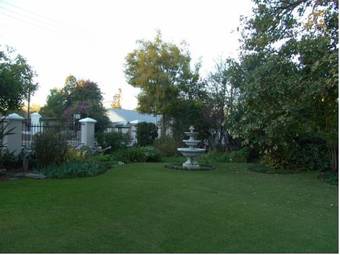 Hostal Villa Ora Guesthouse