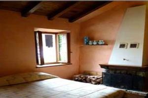 Hostal Borgo Isola Santa