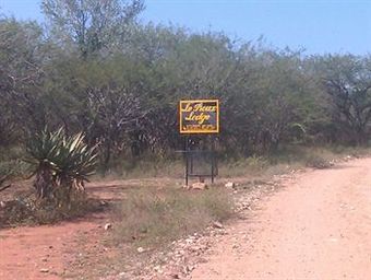 Le Roux Lodge