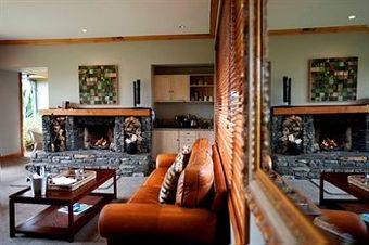 Hotel Treetops Lodge & Estate