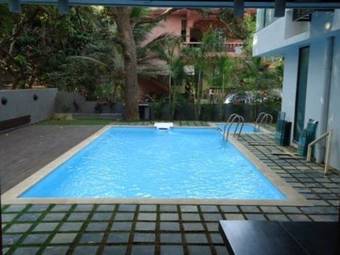 Hotel Sixteen Degrees North