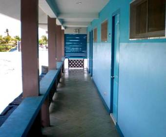 Posada Rozen Suites Malakas