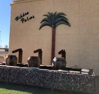 Hotel Hidden Palms Resort & Condominiums