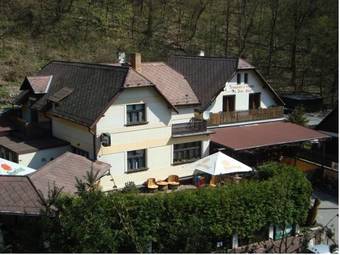 Hostal Restaurant A Penzion Pod Draci Skalou